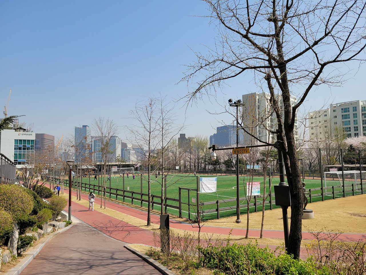 来充满期待